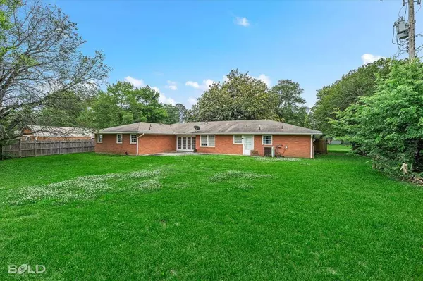 242 Dogwood Road, Shreveport, LA 71105