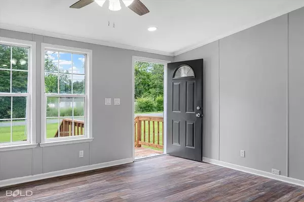 11104 Peggy Lane, Keithville, LA 71047