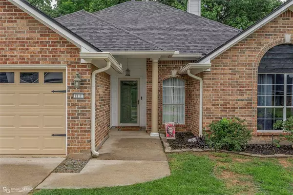 111 Red Fox Circle, Haughton, LA 71037