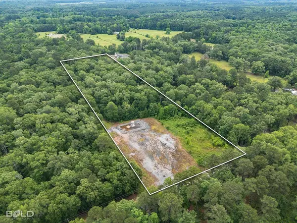 470 Pine Hill, Elm Grove, LA 71051