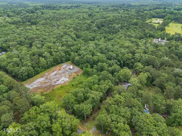 470 Pine Hill, Elm Grove, LA 71051