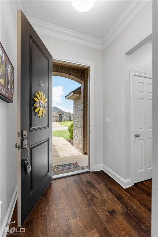 4184 Grassy Lake Drive, Bossier City, LA 71111