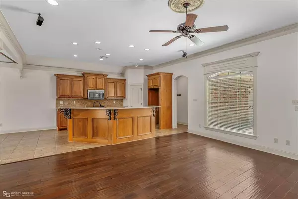 9993 Loveland Court, Shreveport, LA 71106