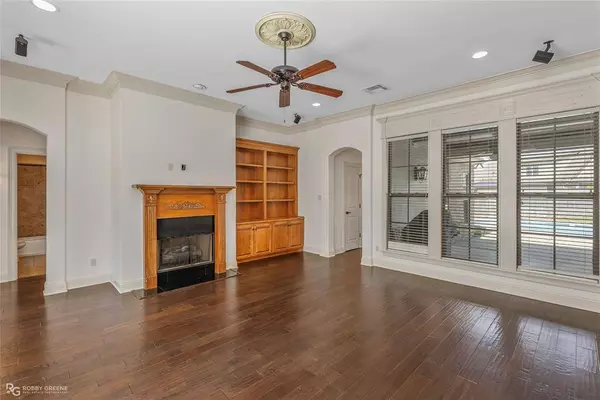 9993 Loveland Court, Shreveport, LA 71106