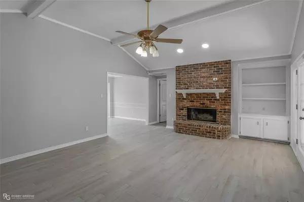 8856 Chadwick Drive, Shreveport, LA 71129