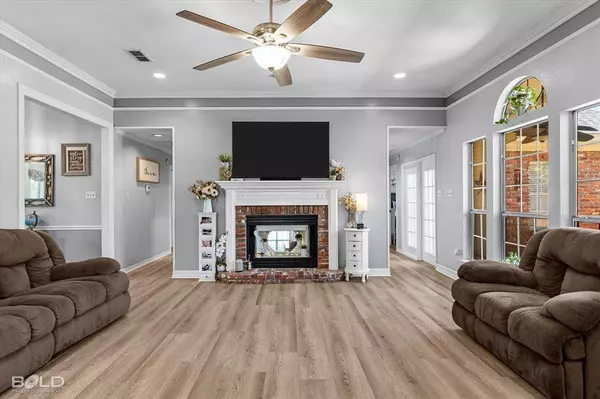 119 Summit Drive, Bossier City, LA 71111