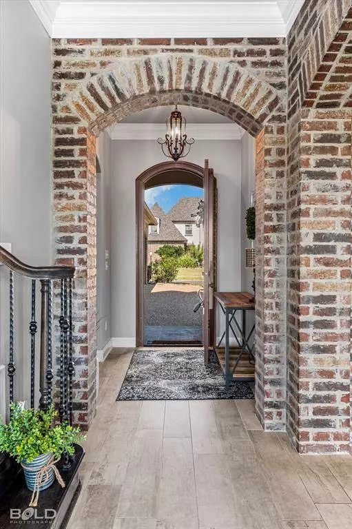 231 Poydras Avenue, Bossier City, LA 71111