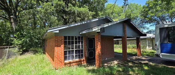 1940 Legardy Street, Shreveport, LA 71107