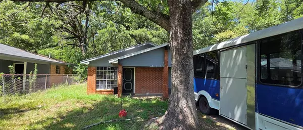 1940 Legardy Street, Shreveport, LA 71107