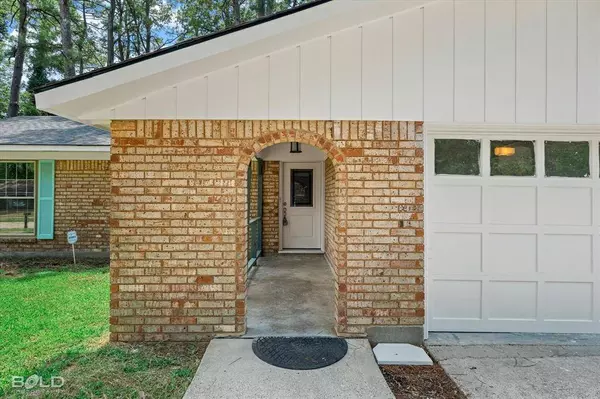 2909 Frostwood Drive, Shreveport, LA 71108