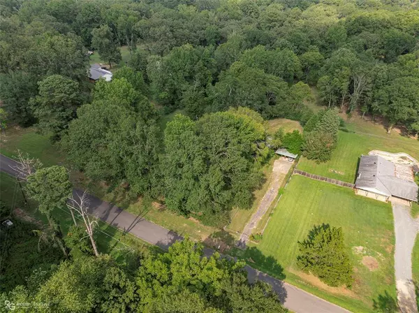 4603 Larry Lane, Shreveport, LA 71107