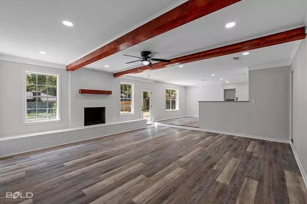 8802 Kensington Drive, Shreveport, LA 71118