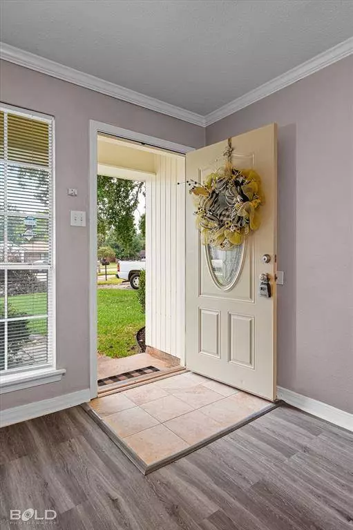 4853 Lilac Circle, Bossier City, LA 71111