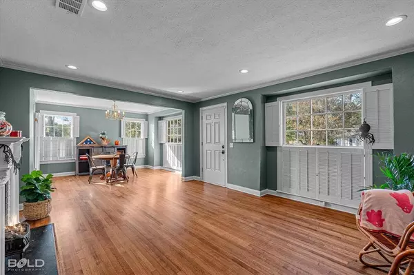 447 Dudley Drive, Shreveport, LA 71104