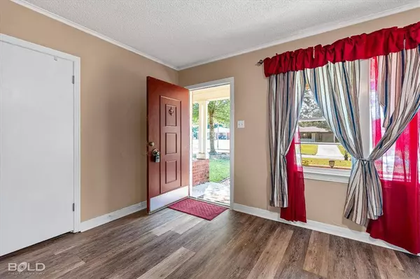 736 Dodd Drive, Shreveport, LA 71107