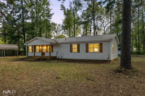 202 Lincoln Avenue, Haughton, LA 71037