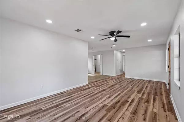 202 Lincoln Avenue, Haughton, LA 71037