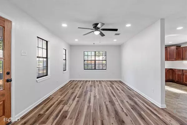 202 Lincoln Avenue, Haughton, LA 71037