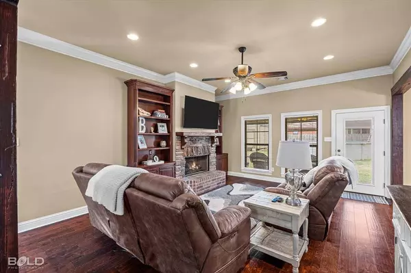 6986 Grigg Lane, Greenwood, LA 71033