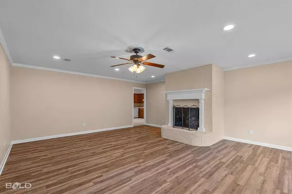 615 Lawrence Drive, Haughton, LA 71037