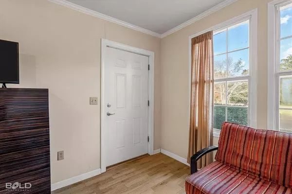 114 S Main Street, Heflin, LA 71039