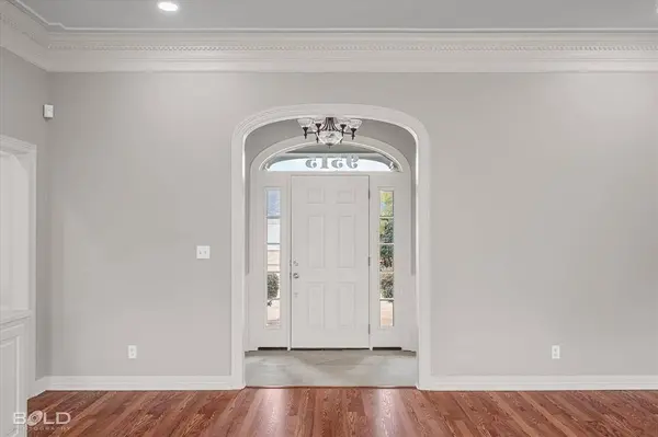 9515 Rose Hollow Lane, Shreveport, LA 71118