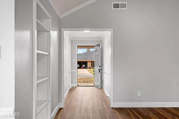 6108 Doncaster Drive, Shreveport, LA 71129