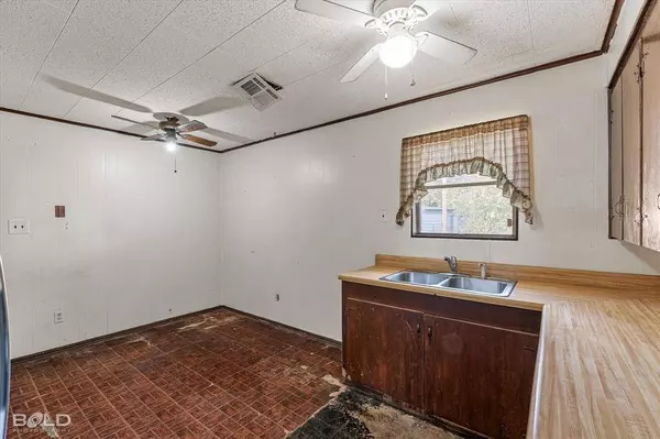 801 Princeton Avenue, Bossier City, LA 71112