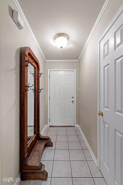 8503 Hollow Bluff Drive, Haughton, LA 71037