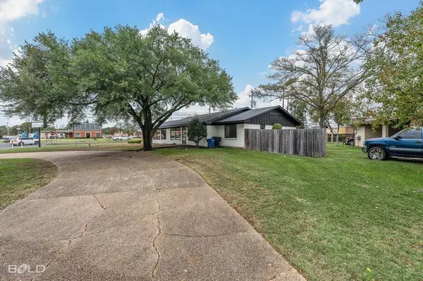 9099 Mansfield Road, Shreveport, LA 71118