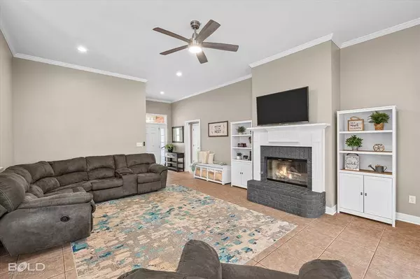 134 Satinwood Circle, Haughton, LA 71037