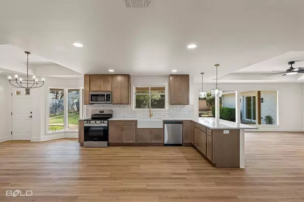 6121 River Road, Shreveport, LA 71105