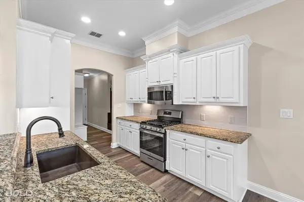 9675 Heron Springs Drive, Shreveport, LA 71106