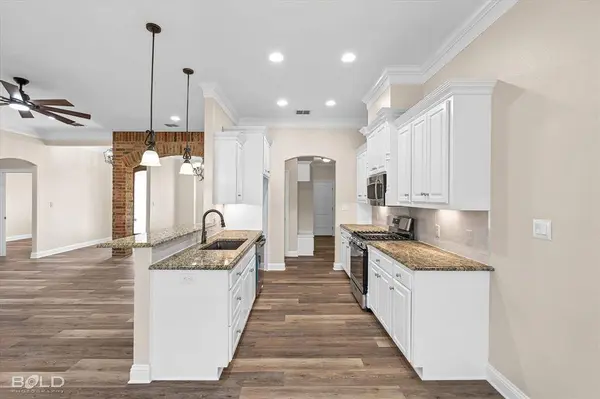 9675 Heron Springs Drive, Shreveport, LA 71106