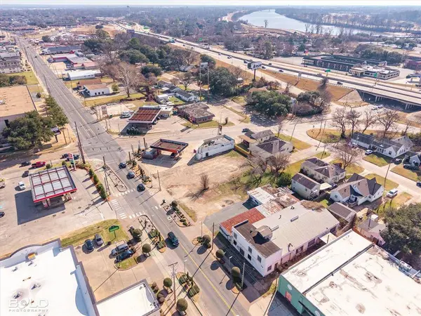 1230 Barksdale Boulevard, Bossier City, LA 71111