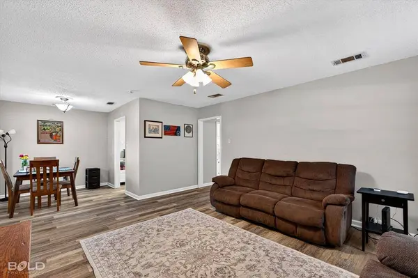 1522 Clarence Street, Bossier City, LA 71111