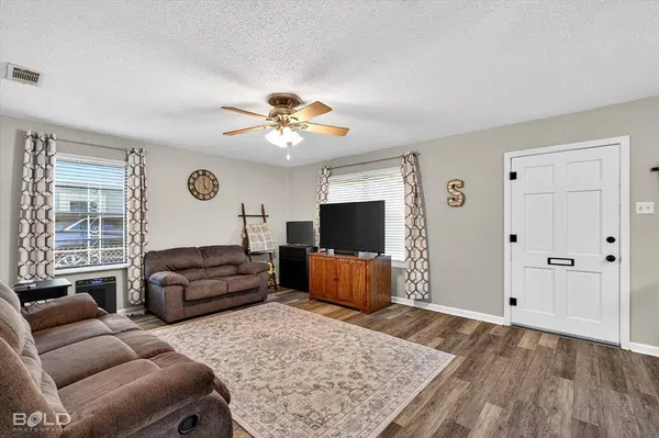 1522 Clarence Street, Bossier City, LA 71111