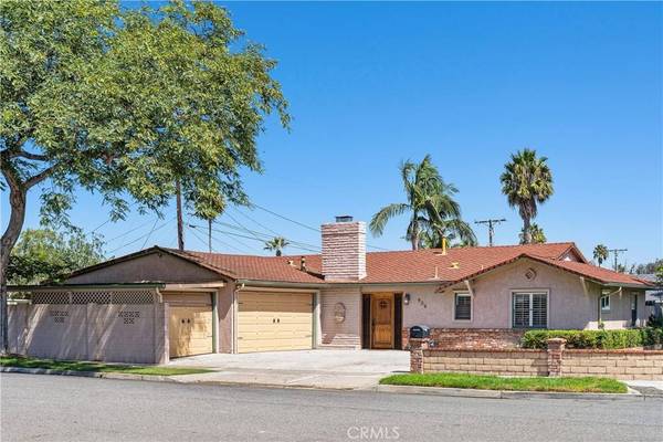 986 Post Road, Costa Mesa, CA 92626