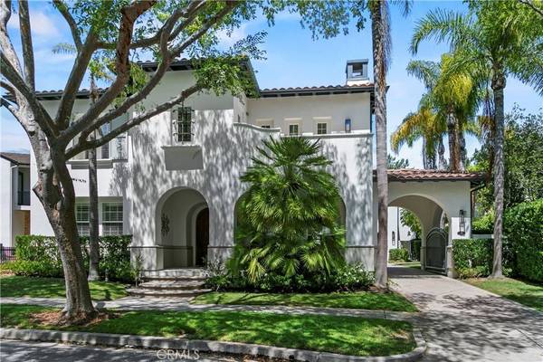 23 Boardwalk, Newport Beach, CA 92660