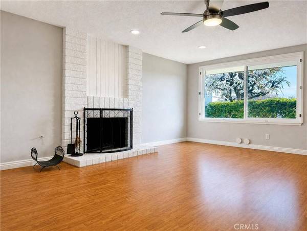 3131 Coral, Costa Mesa, CA 92626
