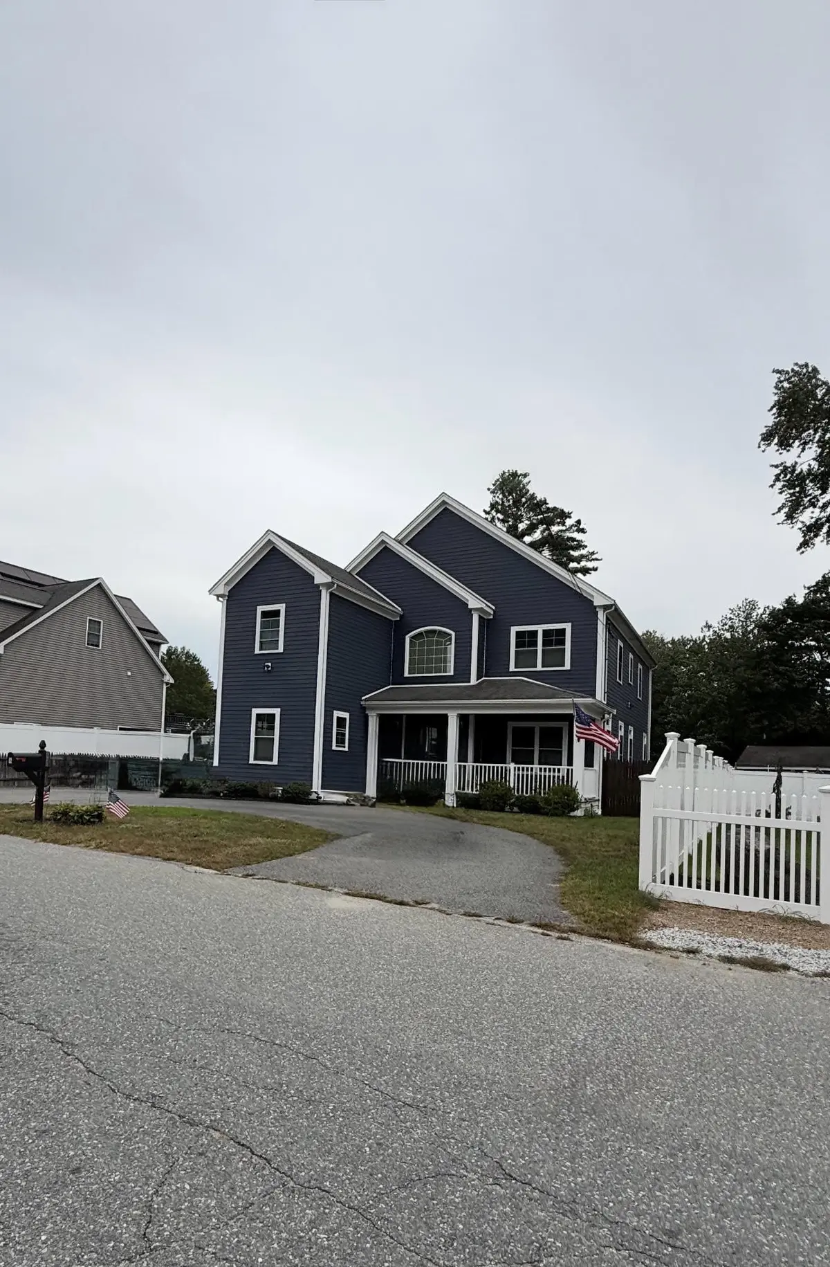 16 Sheridan St, Billerica, MA 01821-5805