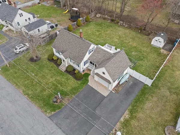 9 Maclarnon Rd, Salem, NH 03079