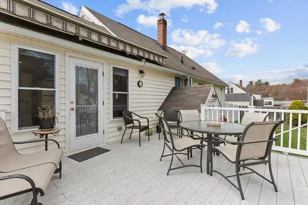 9 Maclarnon Rd, Salem, NH 03079