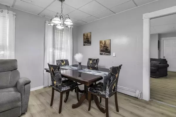 23-25 Newton St, Lawrence, MA 01843