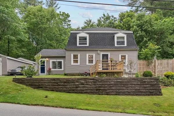 466 Lake St, Haverhill, MA 01832