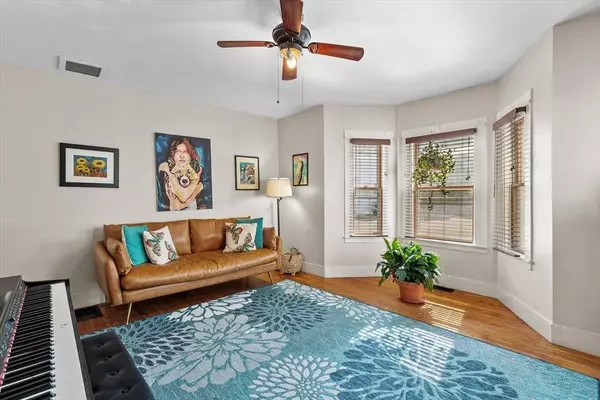 28 Mechanic St, Beverly, MA 01915