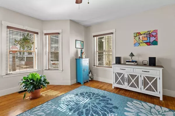 28 Mechanic St, Beverly, MA 01915