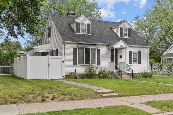 10 Jefferson St, Lawrence, MA 01843