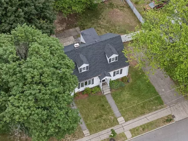 10 Jefferson St, Lawrence, MA 01843