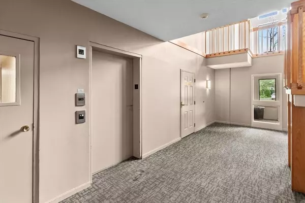 86 Hunters Run Pl #86, Haverhill, MA 01832